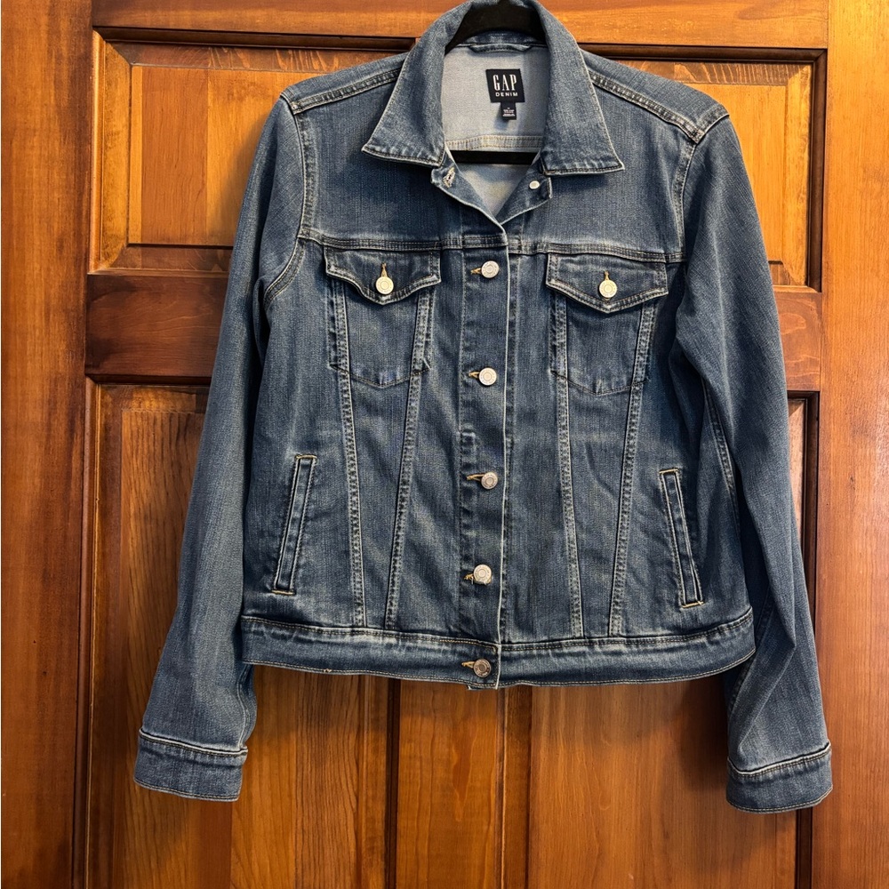 GAP Women's Blue Denim Jacket
